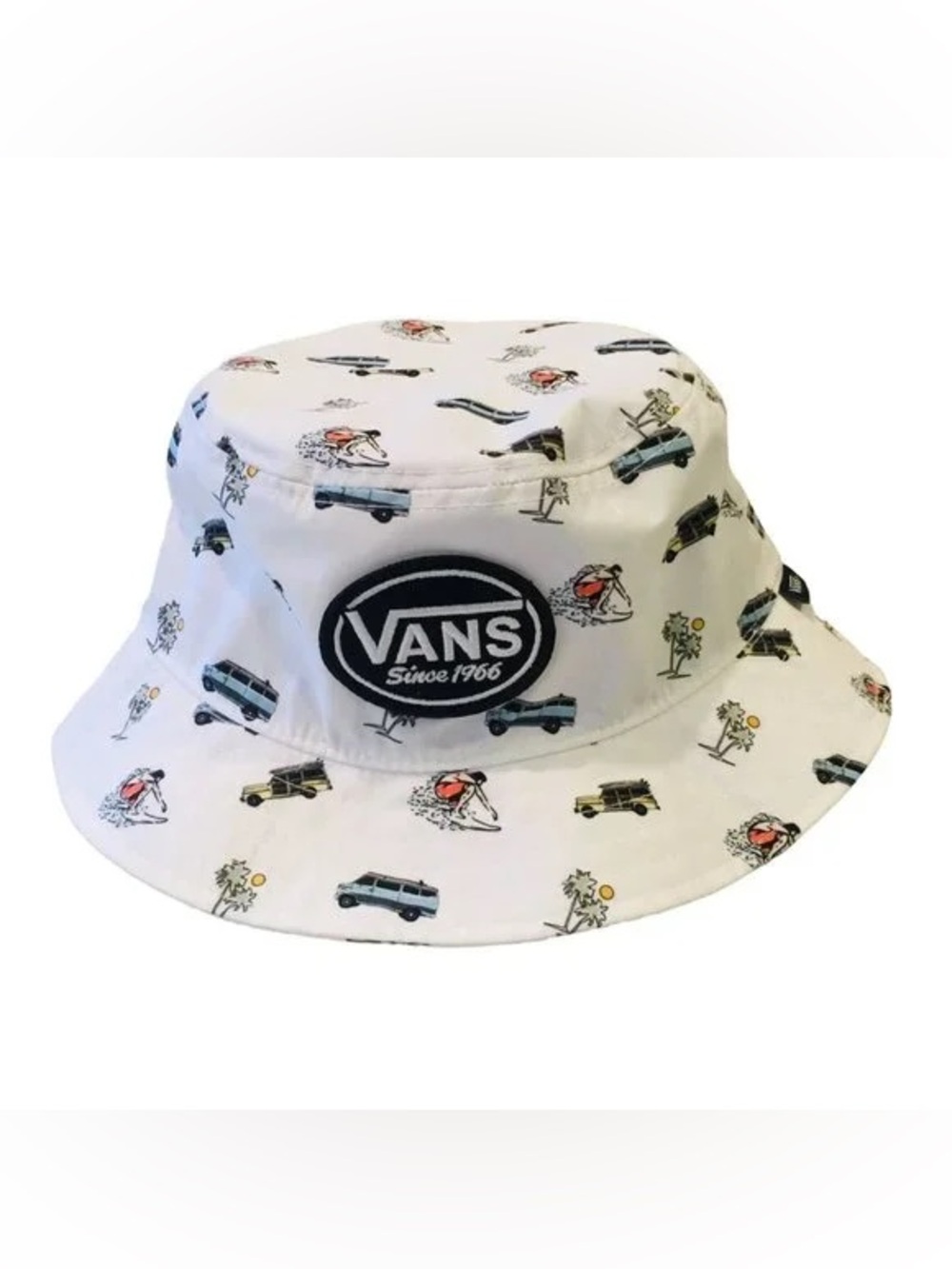 Vans White Women’s Bucket Hat with Multi Surf & Van Print